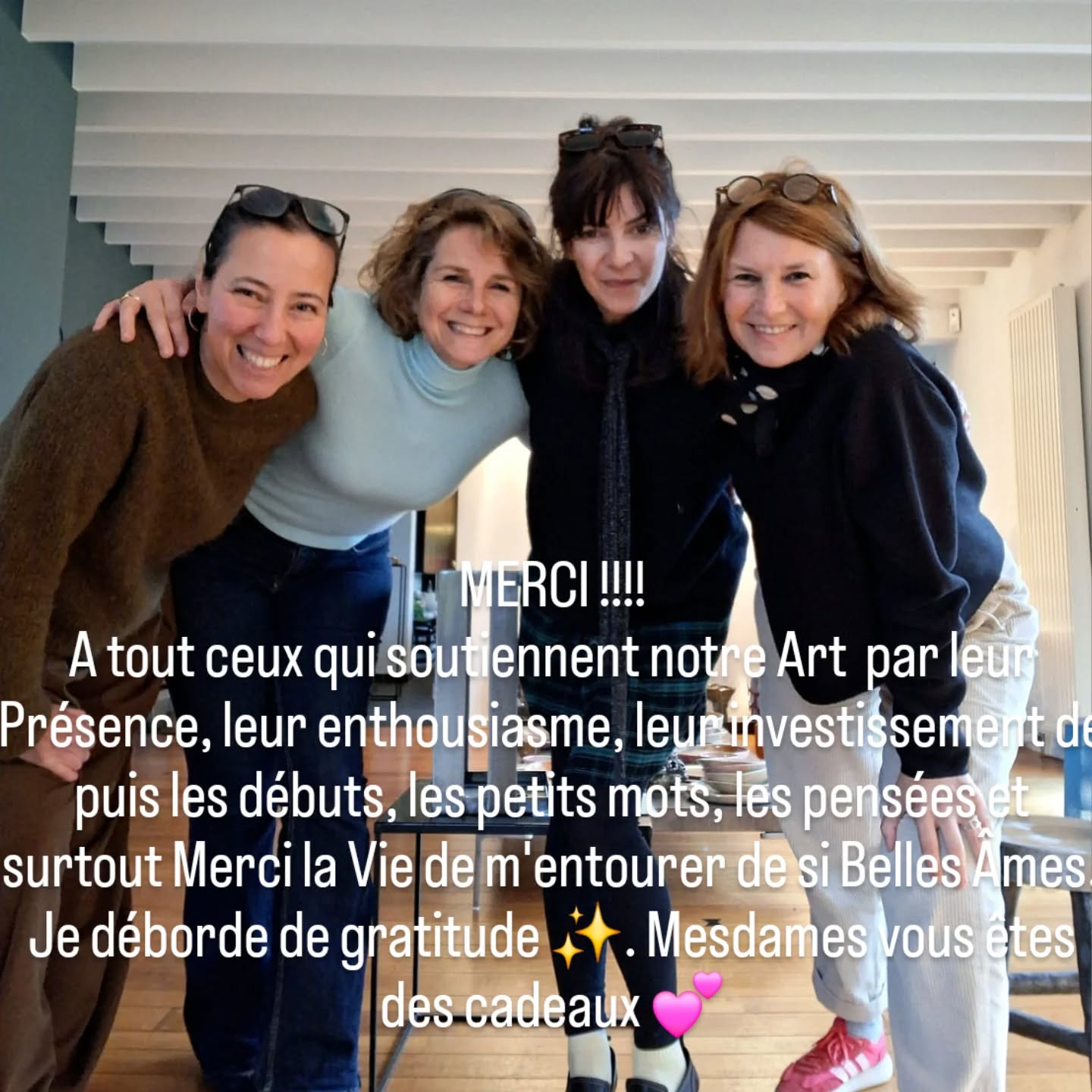 Quel magnifique week-end passé en votre compagnie à tous ! La Vie est vraiment Merveilleuse à vos côtés. Je ne saurai jamais assez vous remercier. Avec tout mon Amour. Sylvie #gratitude #love #friendship #art #artexhibit @rootsceramicbrussels @atontourceramique @celineproust.bx